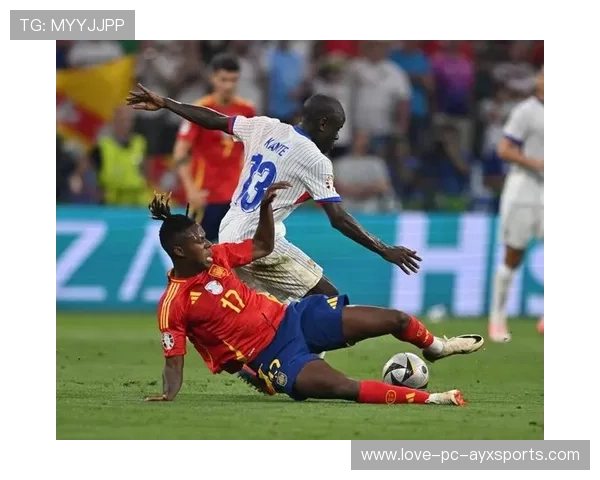 坎特抢断发起反击节节推进 坎特抢断发起反击节节推进