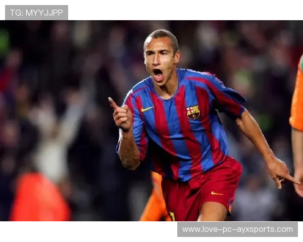 巴萨亨里克快速反击推射成功：速度与信念在草地上的绽放