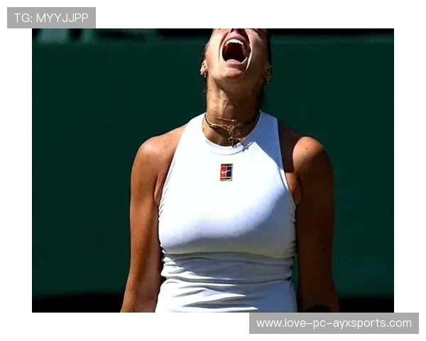 萨巴伦卡发球轰出时速 200+ 萨巴伦卡发球轰出时速 200+